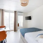 Courcelle Ξενοδοχείο με διαμερίσματα 4*