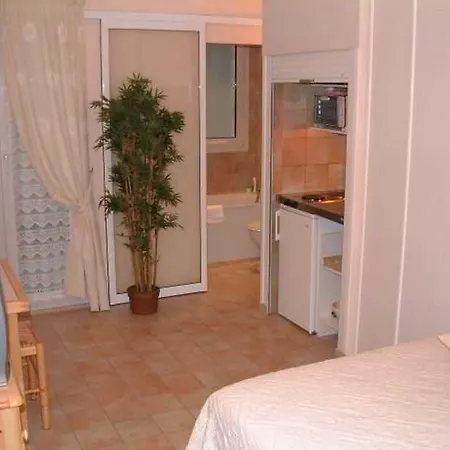 Appart hôtel Résidence Courcelle 4*