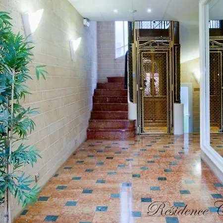 Aparthotel Courcelle