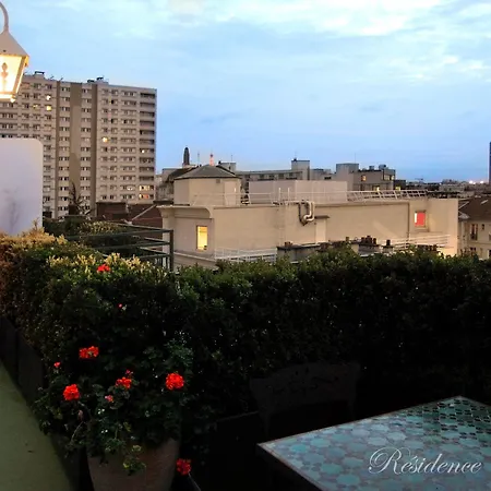 Courcelle 4* Levallois-Perret